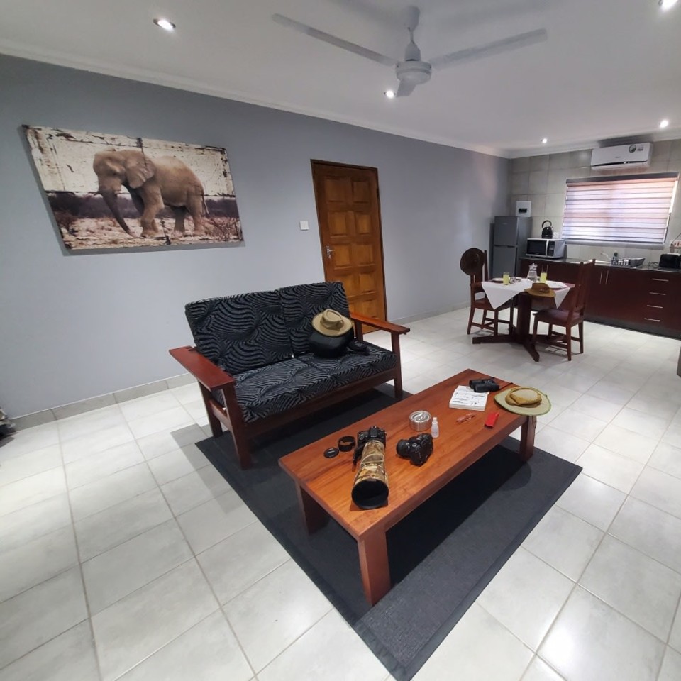Tlou Safari Lodge